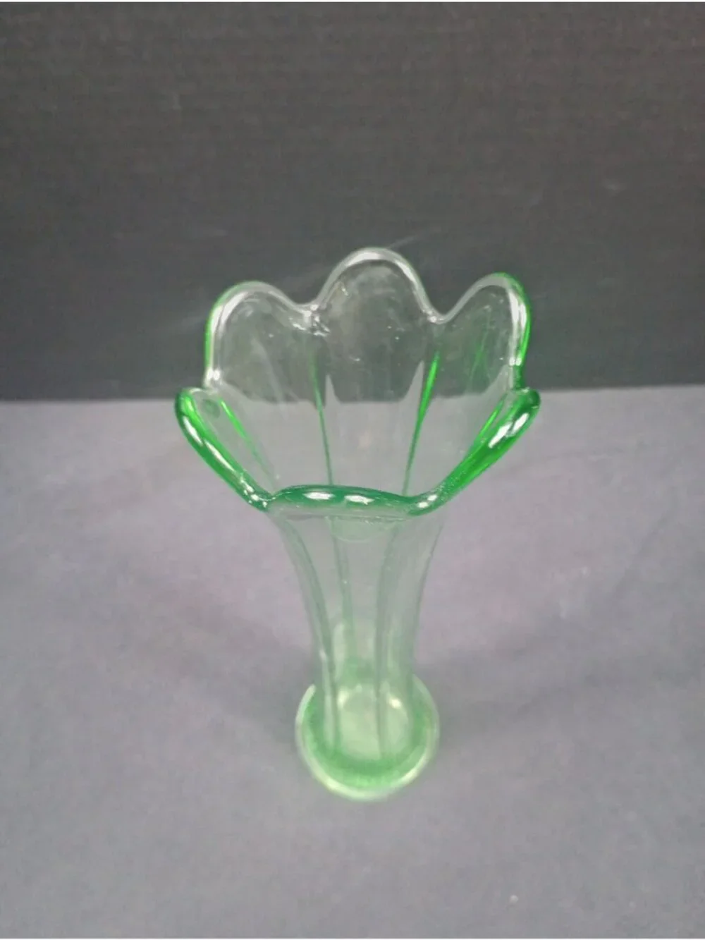 Vintage Retro Mid Century Uranium vaseline UV Reactive Clear Green Glass Viking
